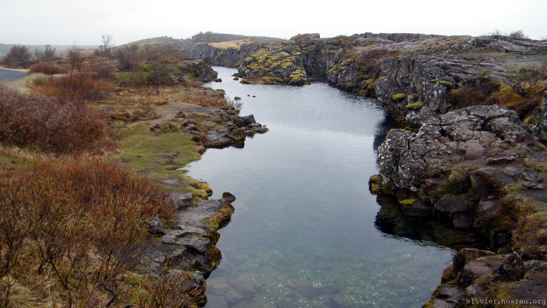 Rivière miraculeuse à Þingvellir